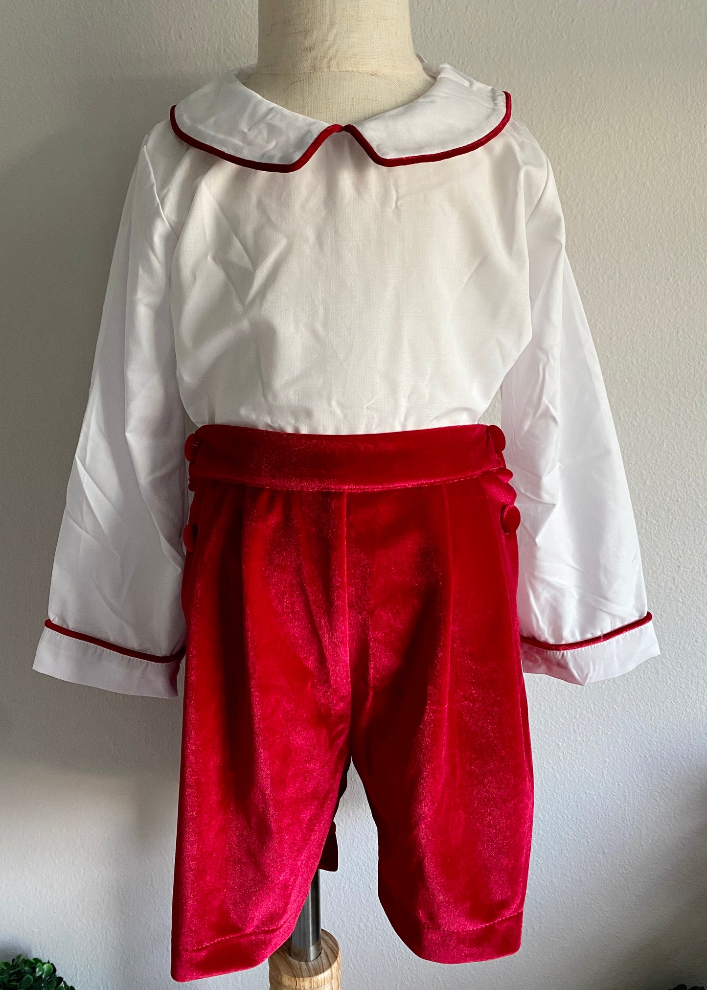 Heirloom Red Velvet Short Set