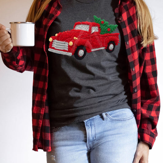 Faux Yarn Santa Tee TAT 3 weeks